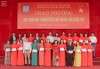 Trường THPT chuyên Lê Quý Đôn trao thưởng học sinh đạt thành tích cao trong các cuộc thi.
